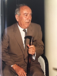 Μια Κληρονομιά Αξιοπρέπειας